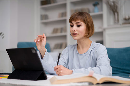 онлайн преподаватель